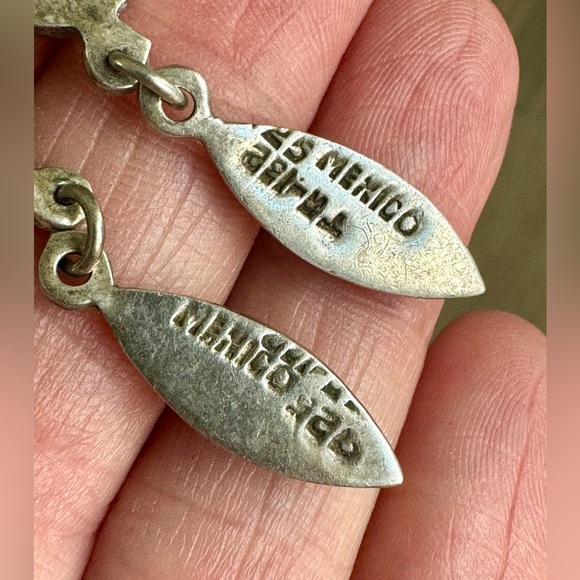 Vintage Southwest Signed Mexico 925 Silver Malachite Dangle Pierced Earrings - Picture 2 of 6